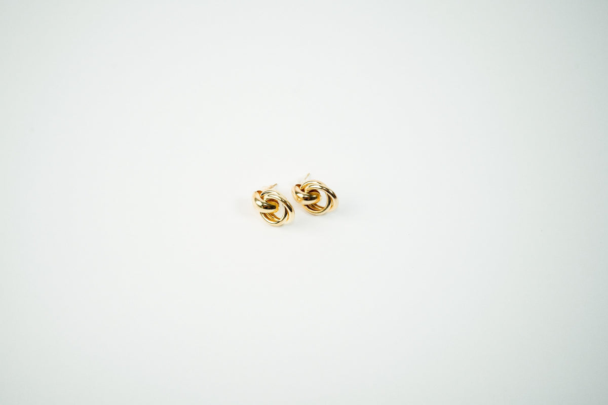 Aretes acero inoxidable WATERPROOF dorados de nudo