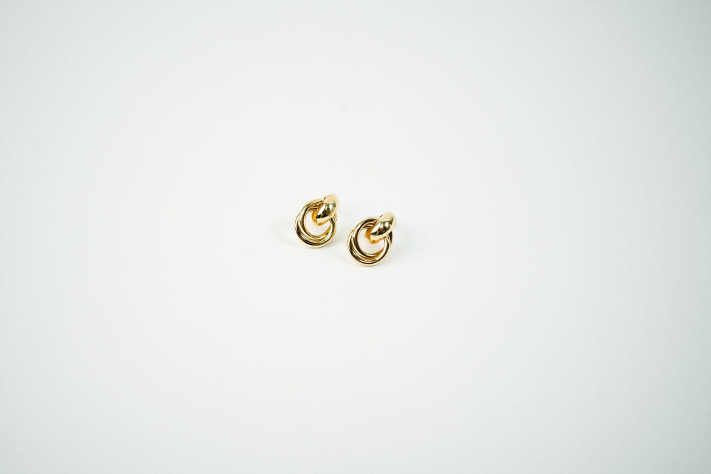Aretes acero inoxidable WATERPROOF dorados de nudo