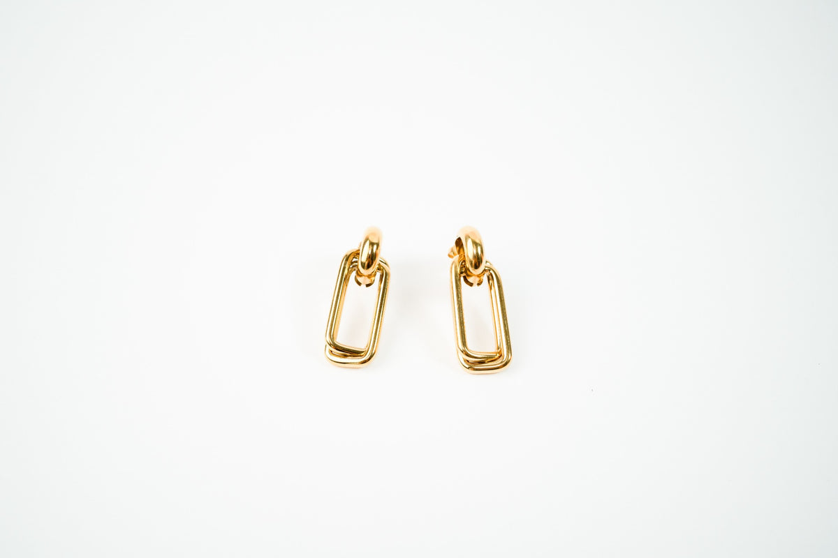 Aretes acero inoxidable WATERPROOF dorados rectangulo doble