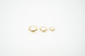 Arracadas baño de oro doradas set de tres pieza huggies