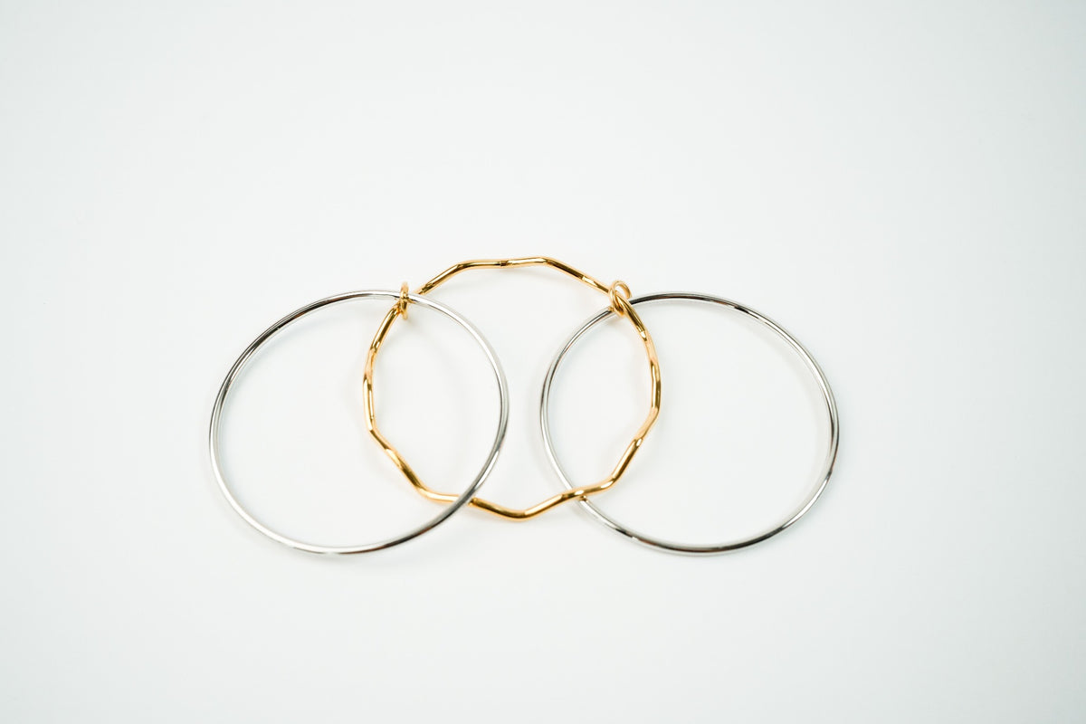 Pulsera acero inoxidable WATERPROOF set de tres plateado con dorado en ondas