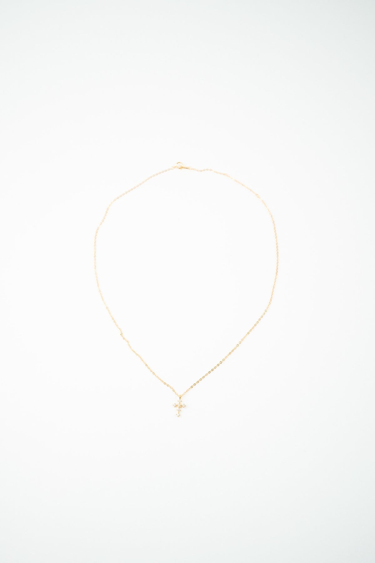 Cadena plata con año de oro 18k cruz zirconias dorada