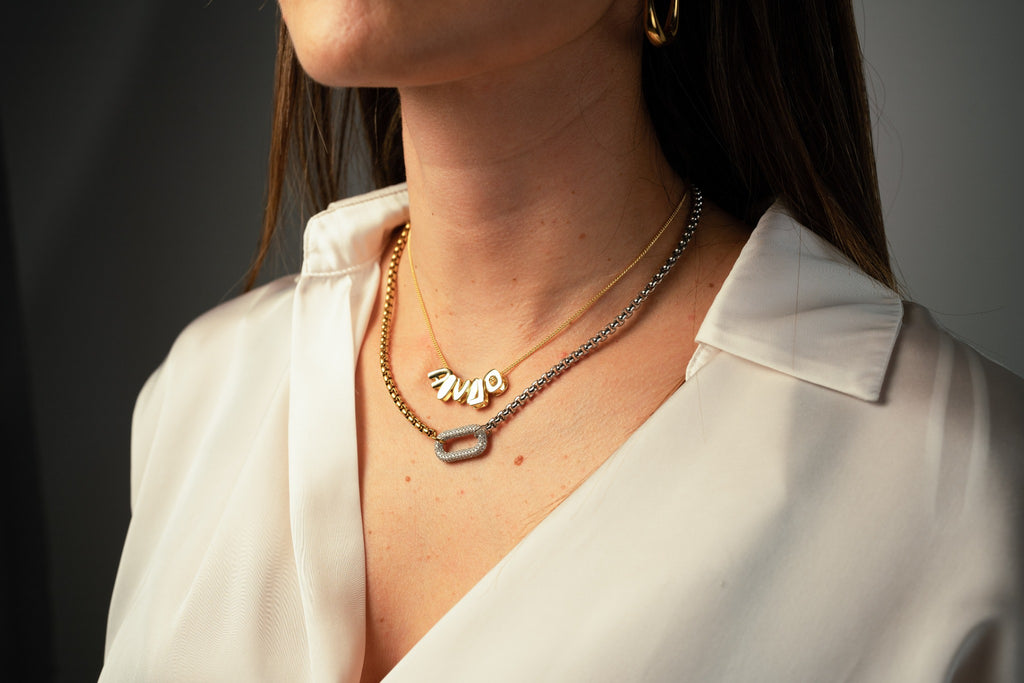 Cadena  acero inoxidable WATERPROOF bicolor con dije de zirconia